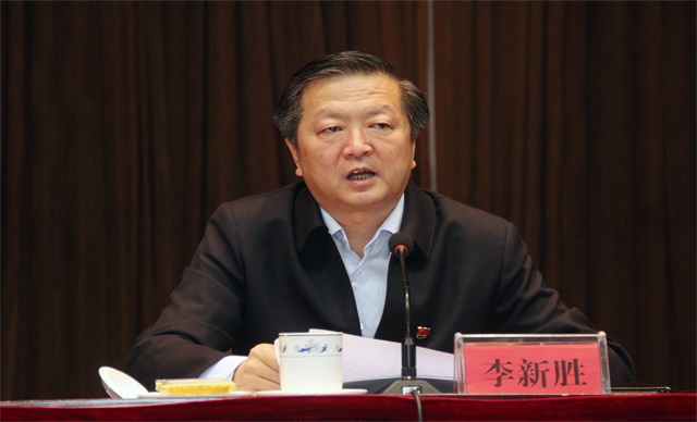 李新胜为淄川党员干部上不忘初心牢记使命主题教育党课